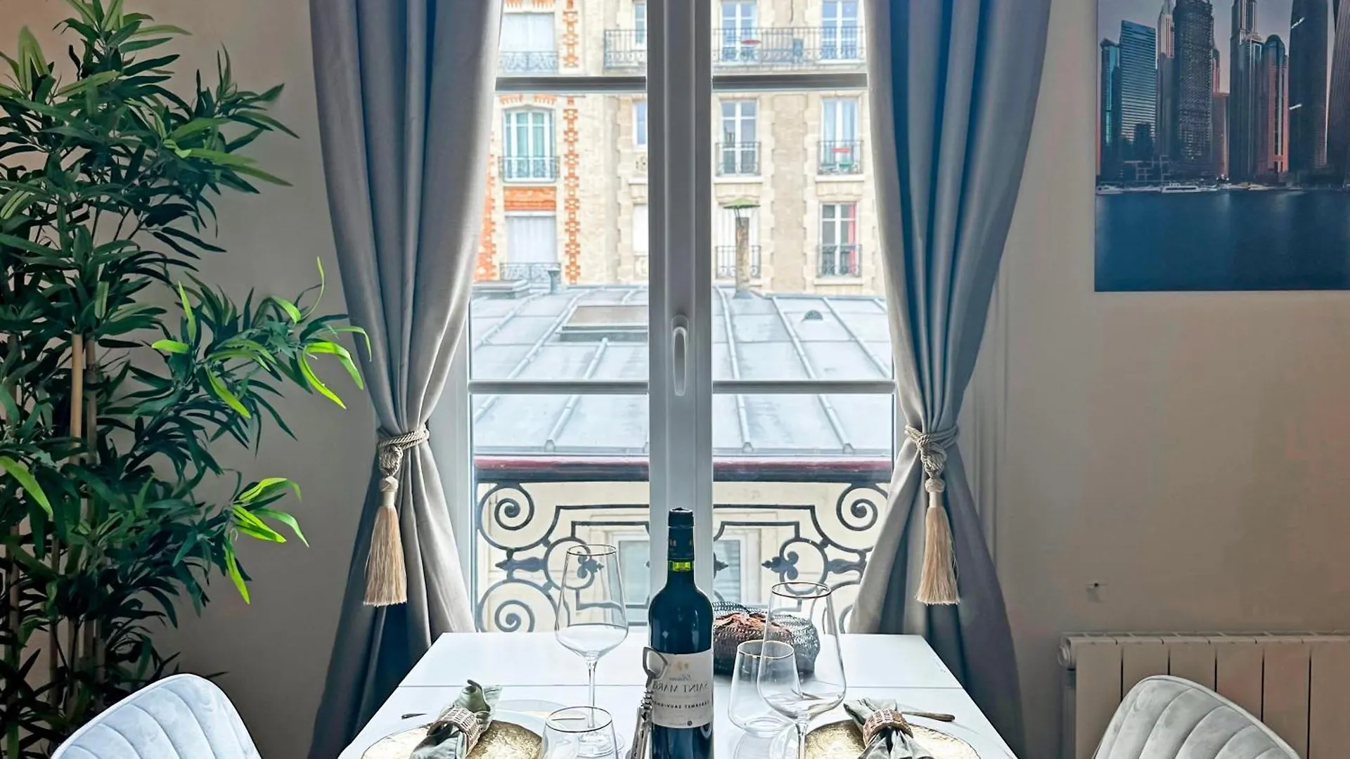 Comfortable Family Home In Paris 0*,  France